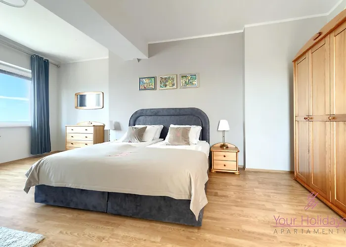 Your Holidays Chrobry 411